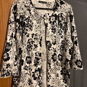 Floral Cardigan, 2x, 3/4 length sleeves.